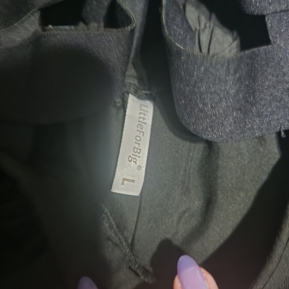 Elegant Black Suspender Mini Skirt - Picture 2 of 2